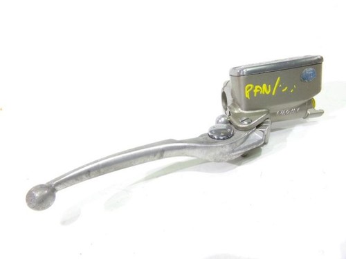 Front brake master cylinder