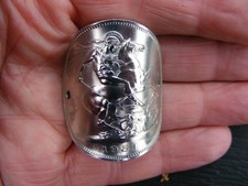 WALKING STICK BADGE ENGLAND, ST GEORGE & THE DRAGON CROWN  4cm HIGH