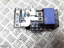 2014 MERCEDES A CLASS FUSE BOX