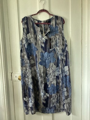 Ladies blue floral dress - blue,