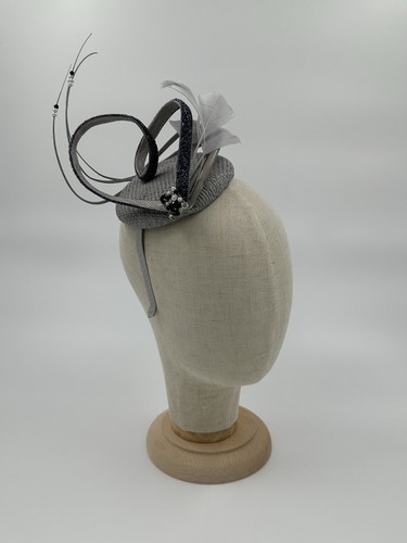 Silver grey heart - silver,