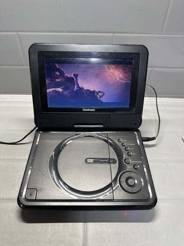 Goodmans portable dvd - 7",