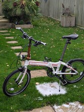 Dahon Vitesse P18 Folding Bike