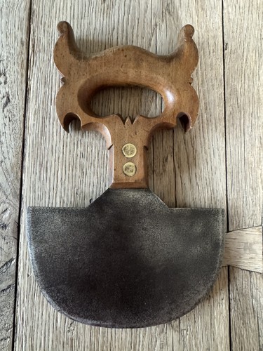 Exceptional saw handled - saw,