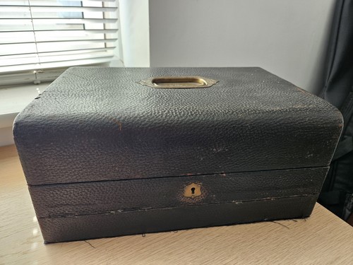 Antique victorian leather - antique,