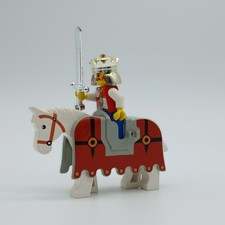 LEGO CASTLE ROYAL KING & HORSE MINIFIGURES