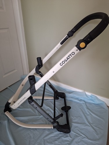 Cosatto giggle chassis in - 2,