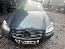 BREAKING  VW GOLF MK5 GT 3