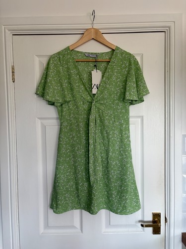 Bnwt zara green - zara, floral