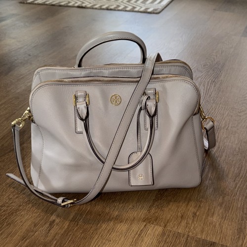 Tory burch beige solid - tory, zip