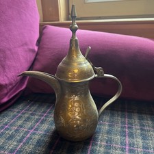 ISLAMIC ARABIC BRASS ENGRAVED COFFEE POT / DALLAH 10 INCH​​​ES SIGNED