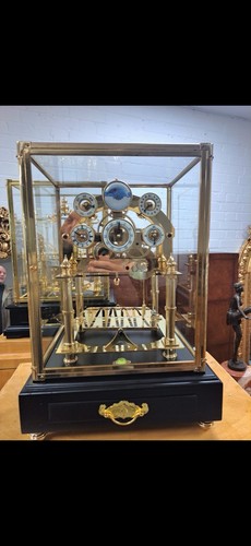 Antique style congreve rolling - style,