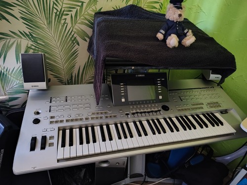 Yamaha tyros music - yamaha,
