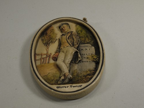 Ivorex plaque oliver twist - ivorex, by