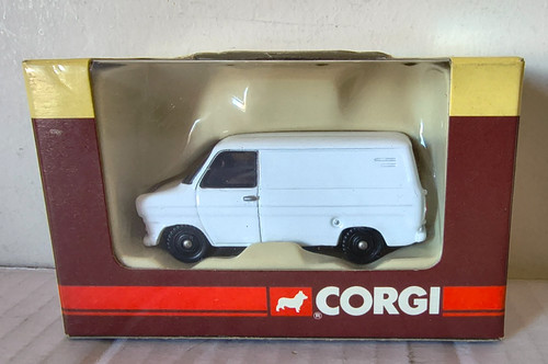 Corgi trackside ford transit - trackside,