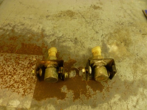 Cylinder position switches - , .x