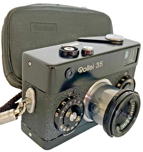 Rollei black film camera - 35,