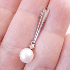 1.35g Solid 14k White Gold Pearl Diamond Drop Pendant for Necklace