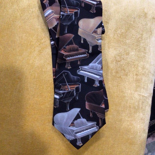 Retro wide novelty tie - retro, covered