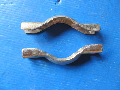 Front exhaust bicone collar - bicone,