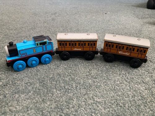 Thomas wooden railway - railway,