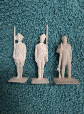 3 X VINTAGE LEAD SOLDIERS