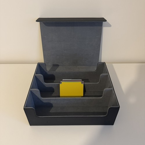 Uaono trading card - trading, storage