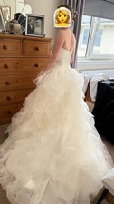 Pronovias wedding dress size 8
