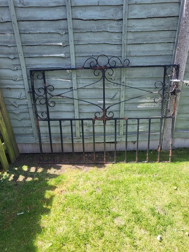 Single victorian iron - victorian,