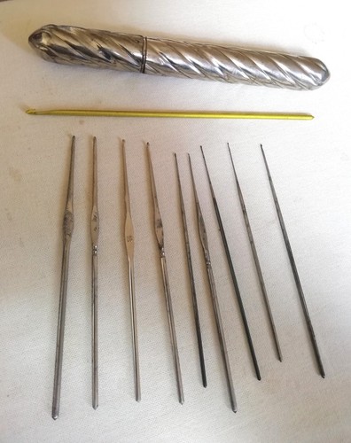 Ten vintage crochet hooks a - ten,