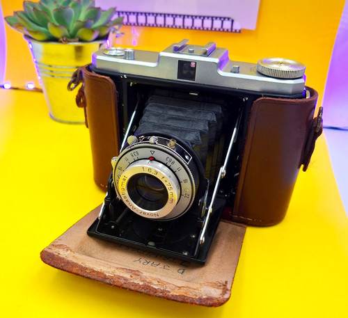 Zeiss ikon nettar with vario - zeiss,