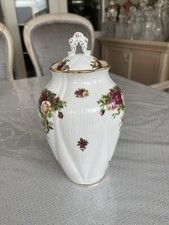 ROYAL ALBERT OLD COUNTRY ROSE