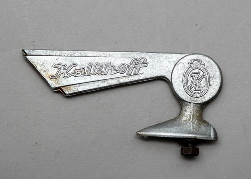 Vintage fender figure emblem - fender,