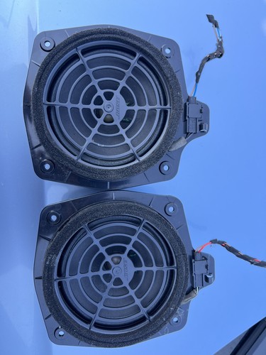 Audi mk2 2007 rear bose - 8j,