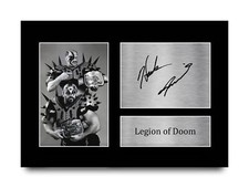 Gifts for WWE Fans &