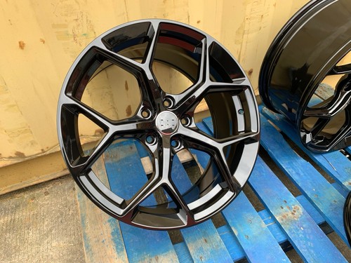 Rs6 blk style alloy - 19",