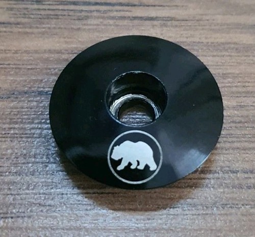 Marinr bear stem cap in - "bear",