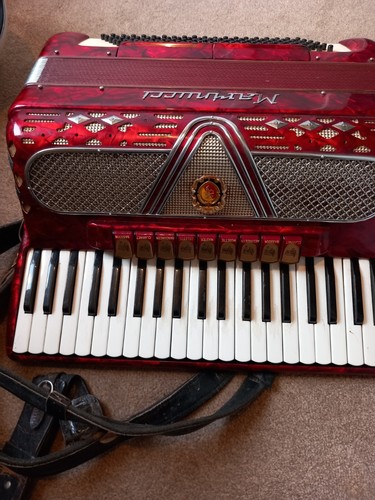 Marinucci 120 bass accordion