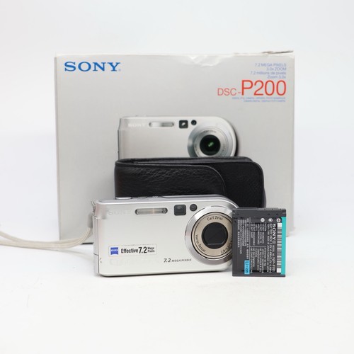 Sony digital camera cyber shot - digital,