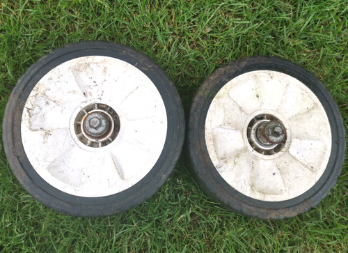 Honda rear drive wheels - honda, pair
