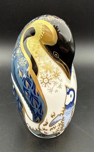 Royal crown derby - crown,