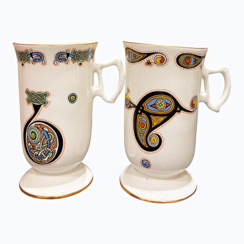 Pair vintage royal tara - pair,