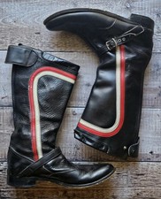 Vintage Red White Black Cafe