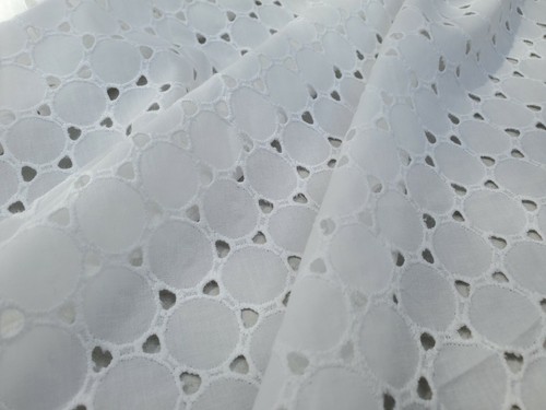 Broderie anglaise cotton - broderie,