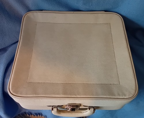 Pixie 1950s vintage cream - 1950s,