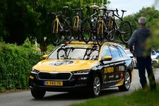 Car Photo 12x8 - Skoda - Team