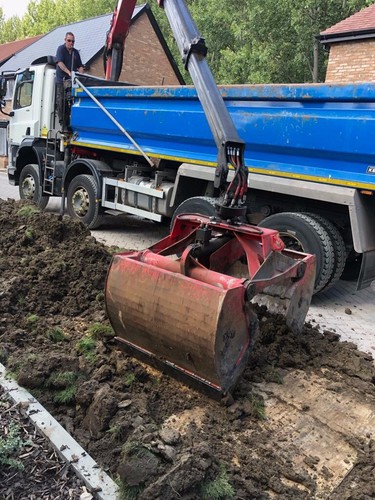 Grab lorry hire - lorry, muck
