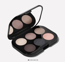 MAC Connect In Colour