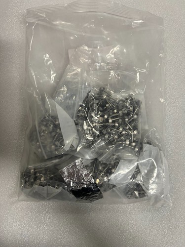 Qty 750 screw - qty., short