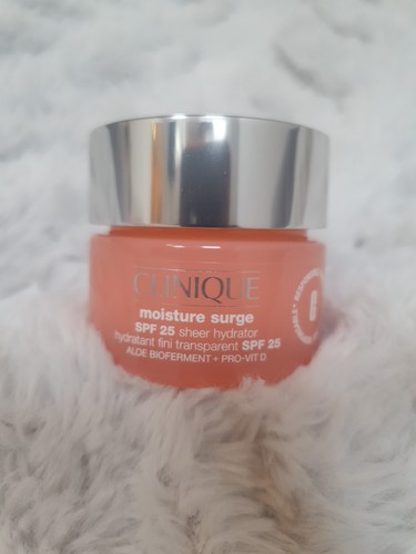 Clinique moisture surge - moisture, spf